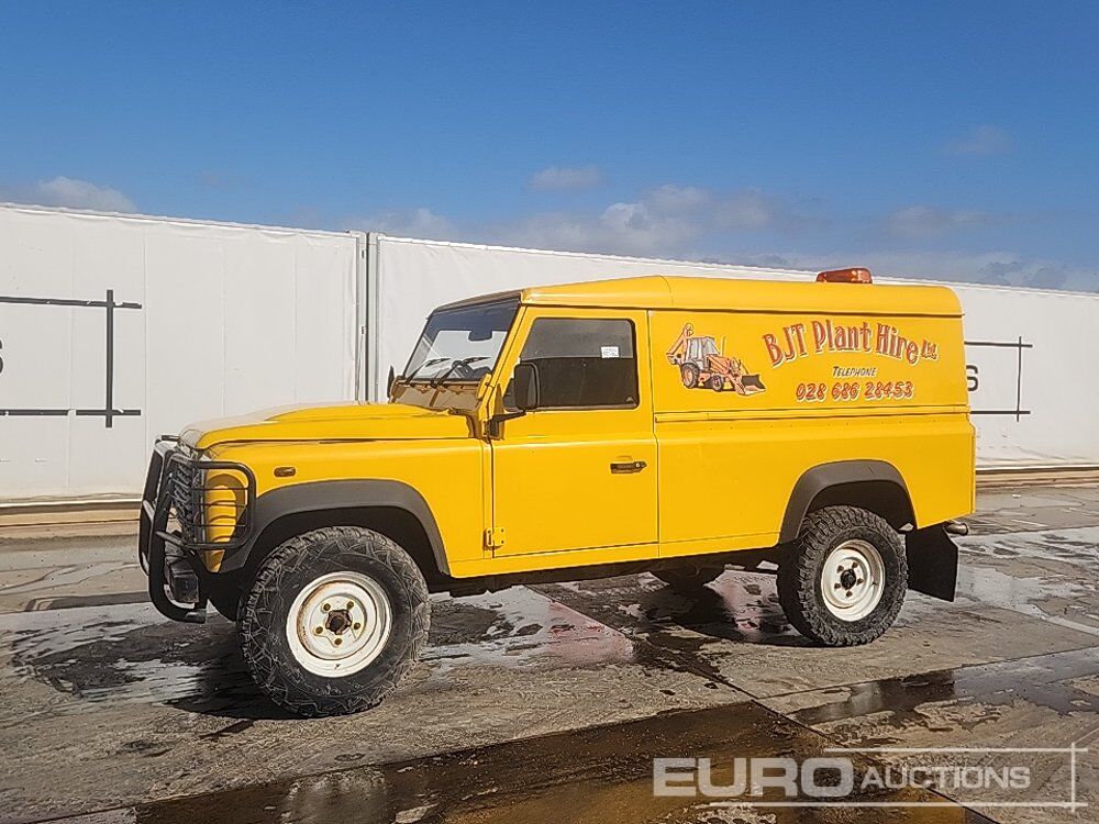 2007 Land Rover Defender 110 - سيارة دفع رباعي: صورة 1 2007 Land Rover Defender 110 - سيارة دفع رباعي: صورة 1