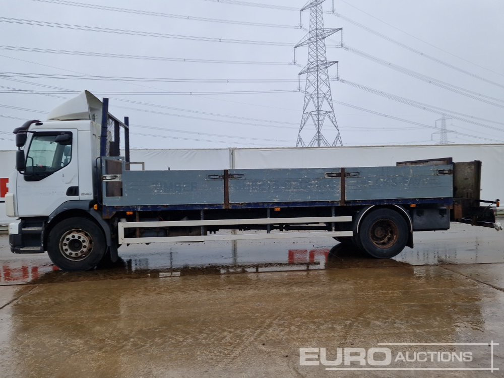 2007 Volvo FL240 - شاحنات مسطحة: صورة 2 2007 Volvo FL240 - شاحنات مسطحة: صورة 2