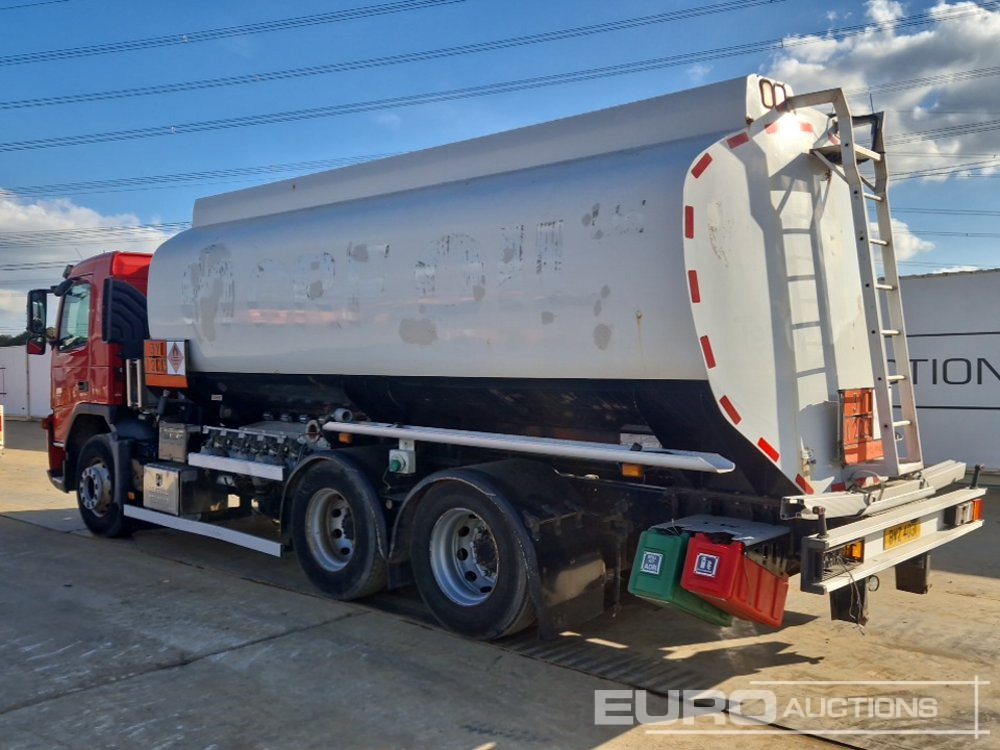 2007 Volvo FM300 - شاحنة صهريج: صورة 3 2007 Volvo FM300 - شاحنة صهريج: صورة 3