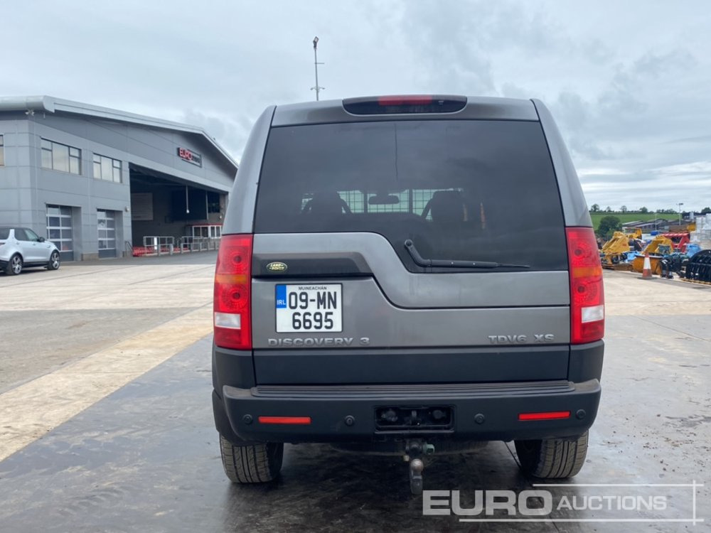2009 Land Rover Discovery 3 - سيارة دفع رباعي: صورة 4 2009 Land Rover Discovery 3 - سيارة دفع رباعي: صورة 4
