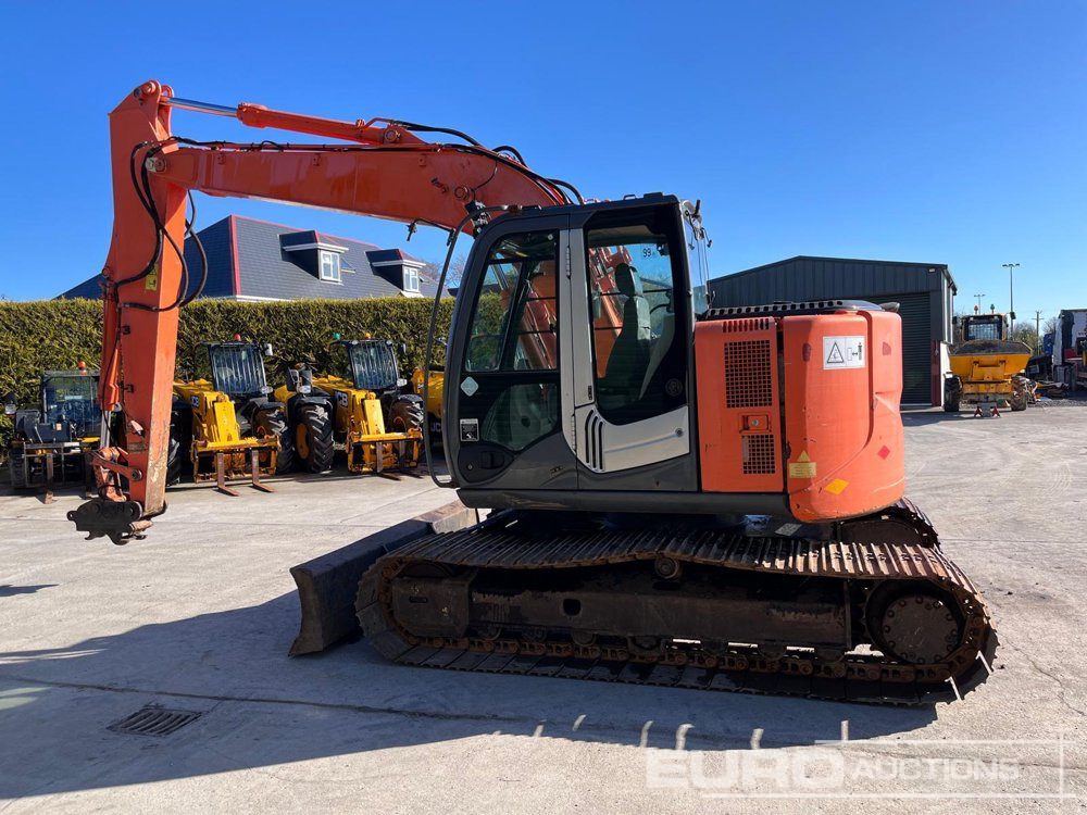 2011 Hitachi ZX135US-3 - حفار زاحف: صورة 4 2011 Hitachi ZX135US-3 - حفار زاحف: صورة 4