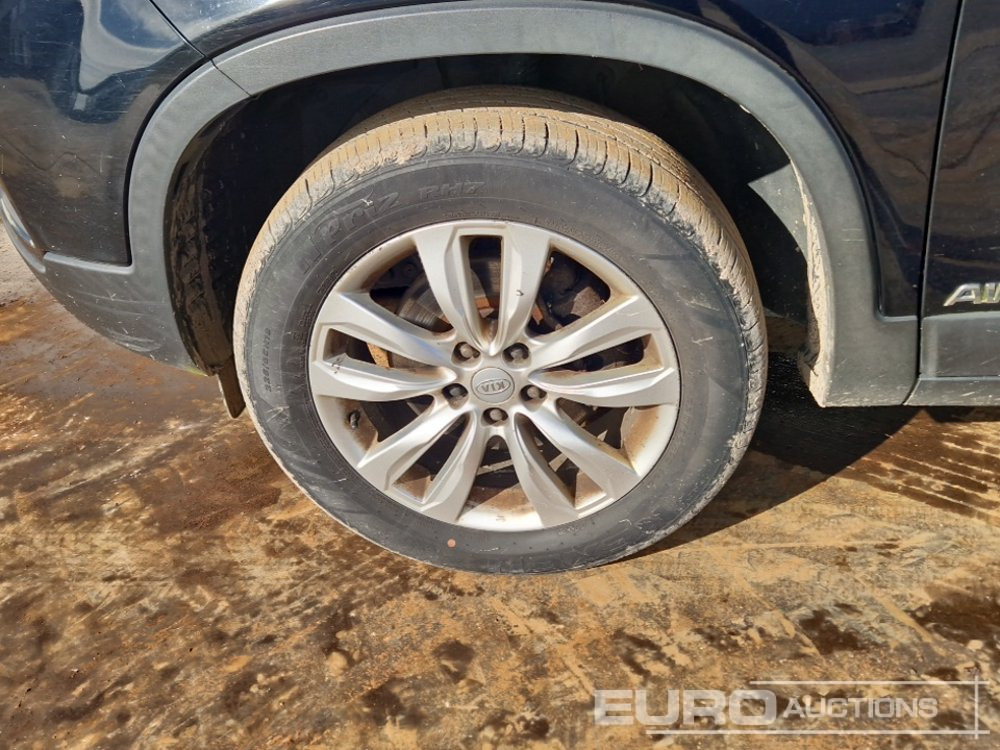 2011 Kia Sorento - سيارة دفع رباعي: صورة 5 2011 Kia Sorento - سيارة دفع رباعي: صورة 5
