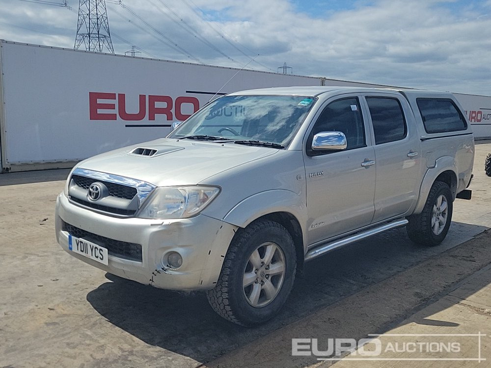 2011 Toyota Hilux - شاحنة البيك أب: صورة 1 2011 Toyota Hilux - شاحنة البيك أب: صورة 1