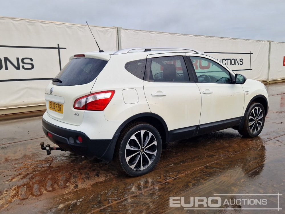 2012 Nissan Qashqai - سيارة دفع رباعي: صورة 5 2012 Nissan Qashqai - سيارة دفع رباعي: صورة 5