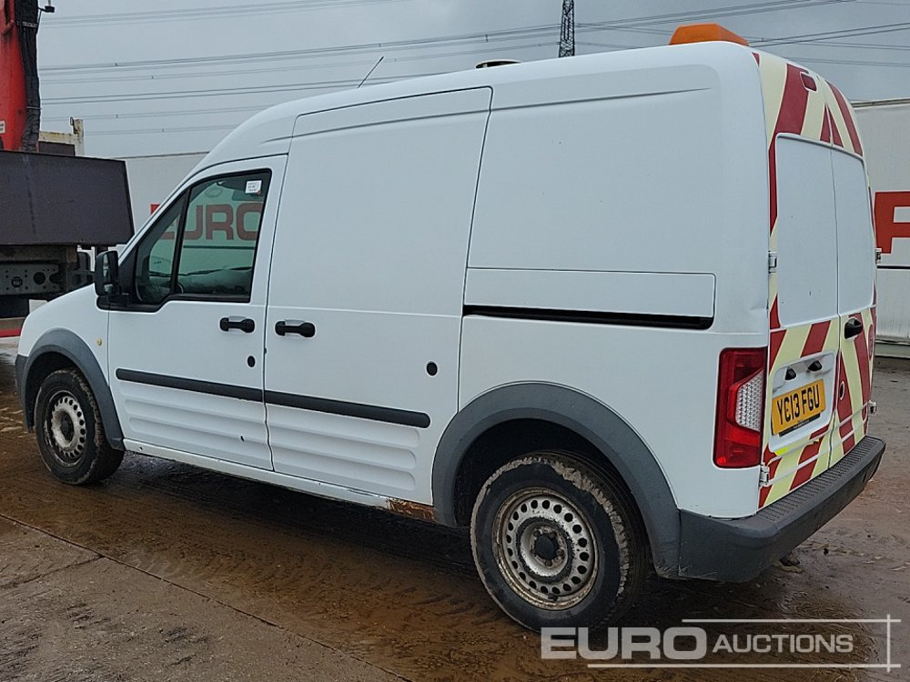2013 Ford Transit Connect - شاحنة توصيل مغلقة: صورة 3 2013 Ford Transit Connect - شاحنة توصيل مغلقة: صورة 3