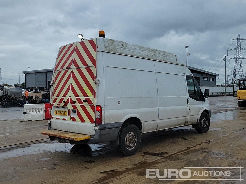 2013 Ford Transit T350 - شاحنة توصيل مغلقة: صورة 5 2013 Ford Transit T350 - شاحنة توصيل مغلقة: صورة 5