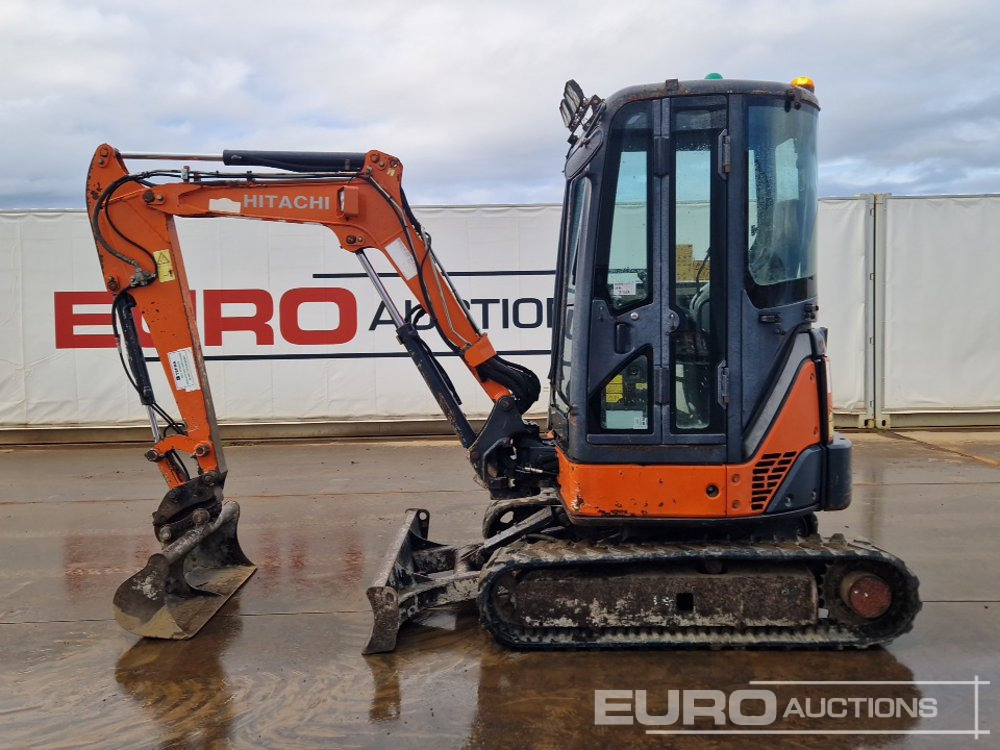 2013 Hitachi ZX29U-3 CLR - حفار صغير: صورة 2 2013 Hitachi ZX29U-3 CLR - حفار صغير: صورة 2