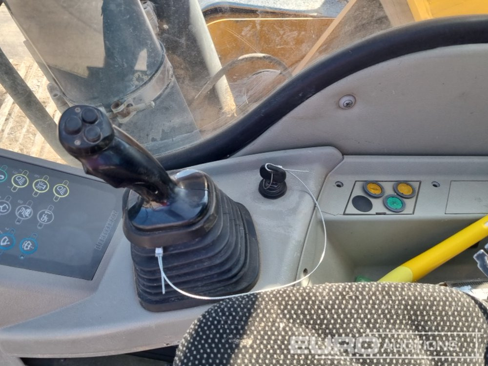 حفار زاحف 2013 Liebherr R906 LC LITRONIC: صورة 35