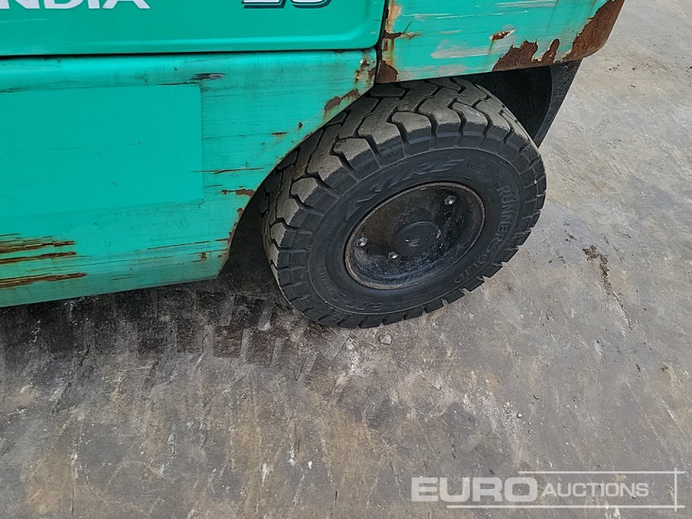 رافعة شوكية 2013 Mitsubishi FG25N: صورة 10
