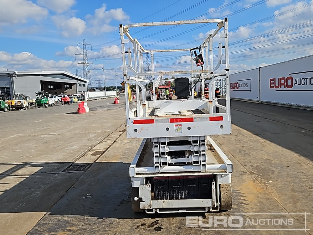 2014 Haulotte Compact 10N - منصة جومحمولةية: صورة 4 2014 Haulotte Compact 10N - منصة جومحمولةية: صورة 4
