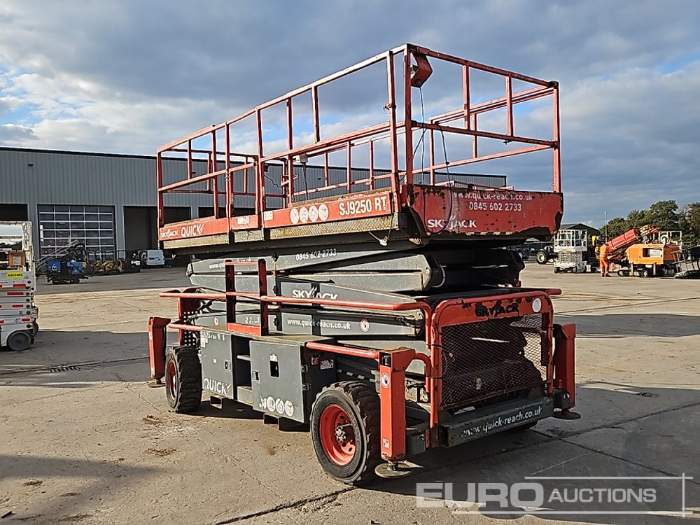 2014 SkyJack SJ9250 - منصة جومحمولةية: صورة 3 2014 SkyJack SJ9250 - منصة جومحمولةية: صورة 3