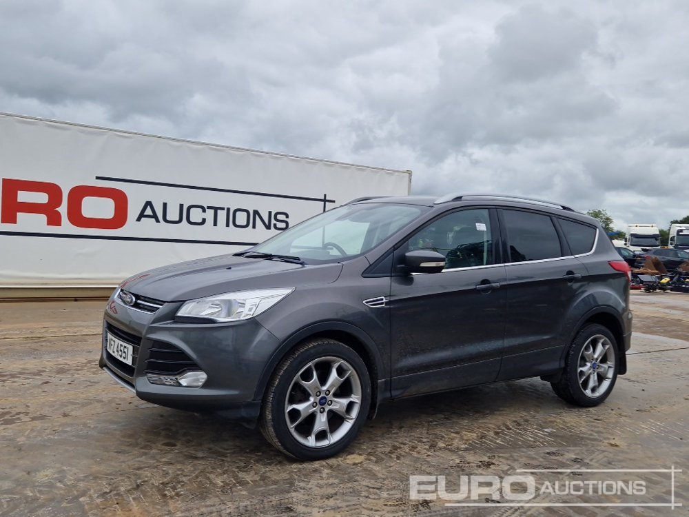 2015 Ford Kuga - سيارة دفع رباعي: صورة 1 2015 Ford Kuga - سيارة دفع رباعي: صورة 1