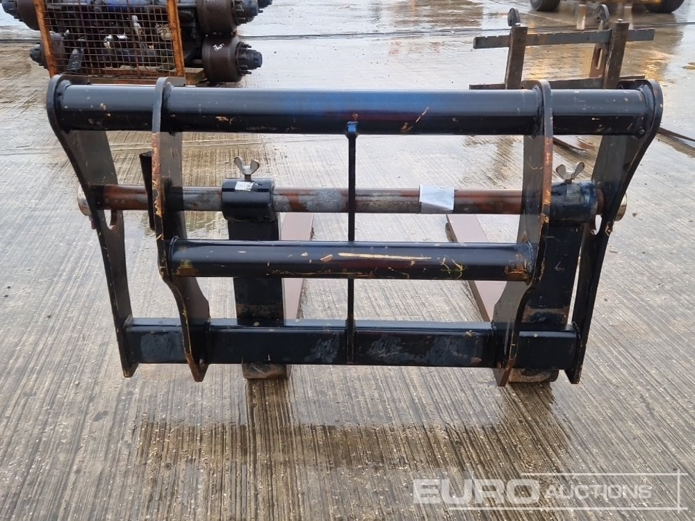 2015 Haulotte Fork Frame & Forks to suit Telehandler - معدات المناولة: صورة 4 2015 Haulotte Fork Frame & Forks to suit Telehandler - معدات المناولة: صورة 4
