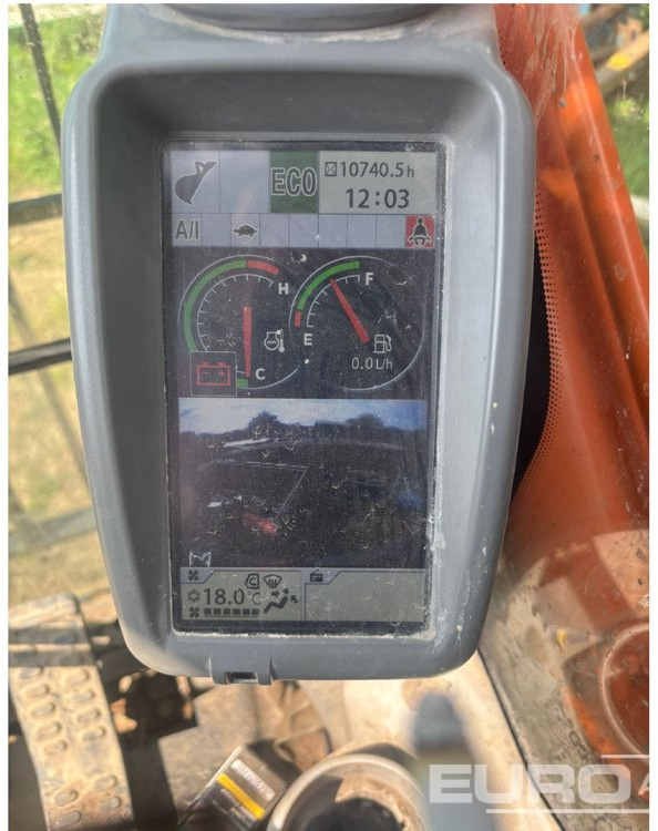 2015 Hitachi ZX210LC-5B - حفار زاحف: صورة 2 2015 Hitachi ZX210LC-5B - حفار زاحف: صورة 2