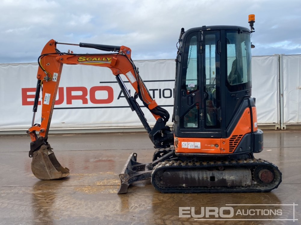 2015 Hitachi ZX29U-3 CLR - حفار صغير: صورة 2 2015 Hitachi ZX29U-3 CLR - حفار صغير: صورة 2