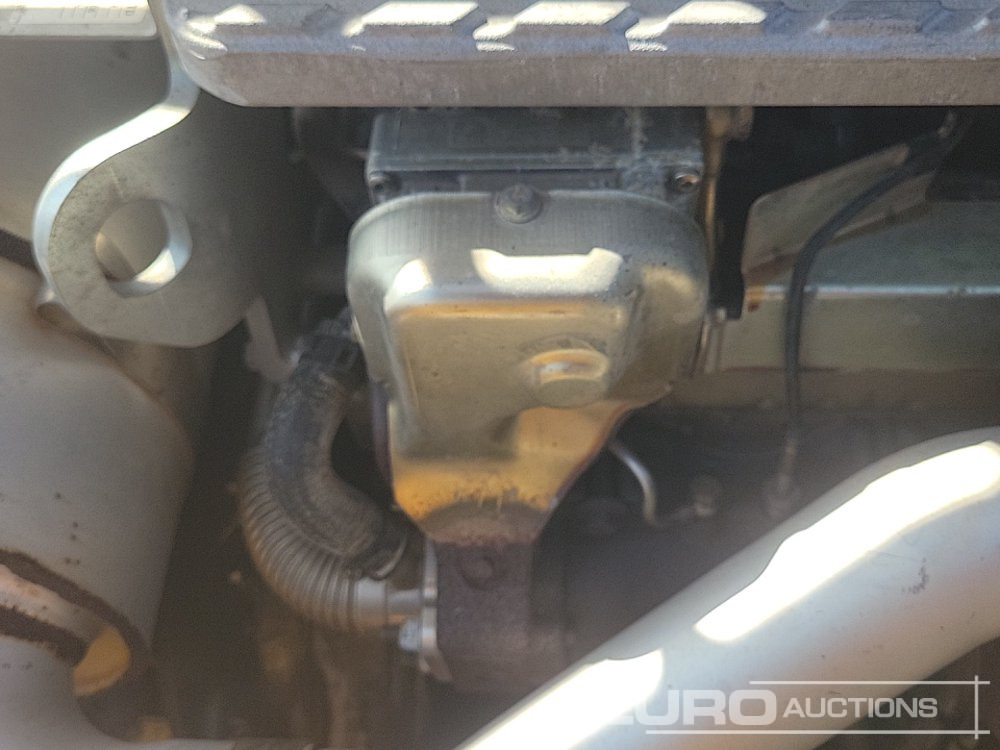 حفار زاحف 2015 JCB JS160: صورة 36