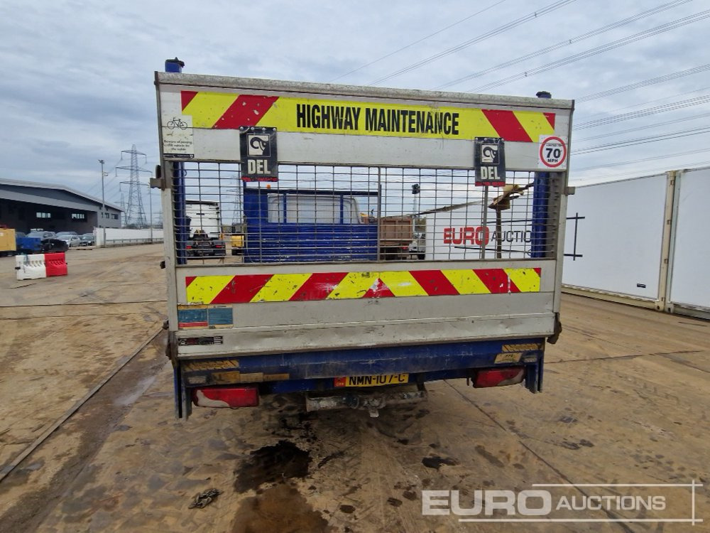 2015 Volkswagen Crafter - شاحنة توصيل مفتوحة: صورة 4 2015 Volkswagen Crafter - شاحنة توصيل مفتوحة: صورة 4