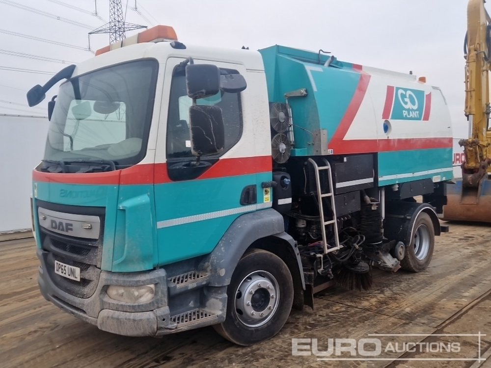 2016 DAF LF55.220 - سياره كنس شوارع: صورة 1 2016 DAF LF55.220 - سياره كنس شوارع: صورة 1
