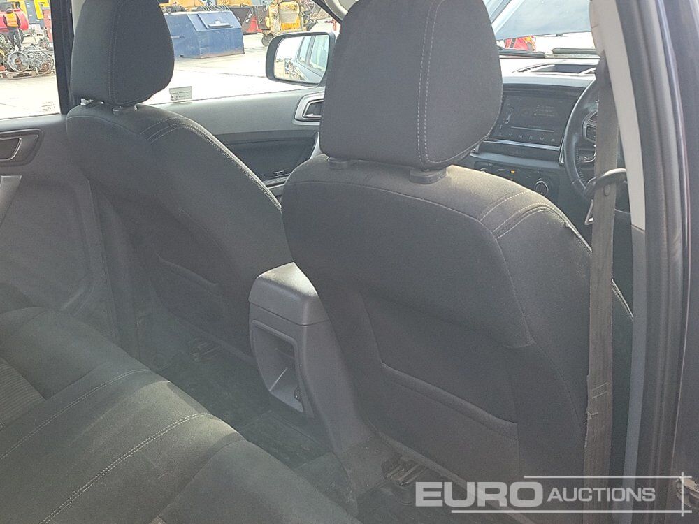 شاحنة البيك أب 2016 Ford Ranger: صورة 25