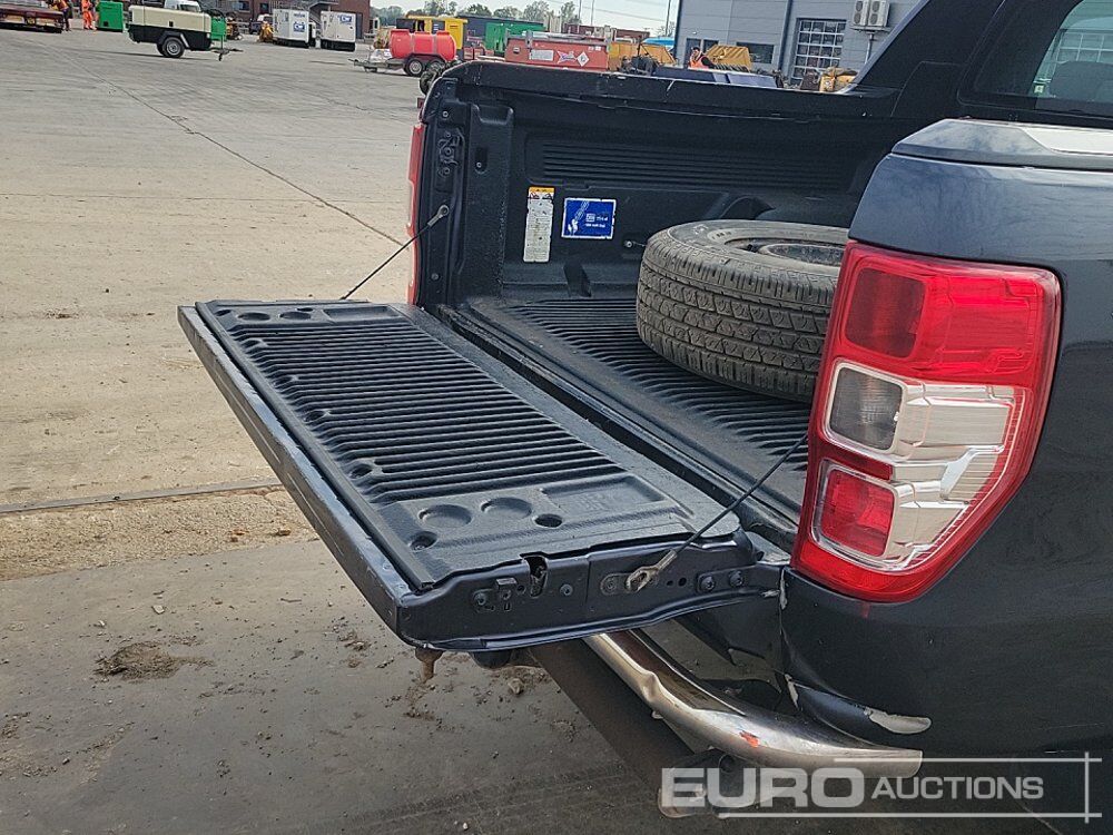 شاحنة البيك أب 2016 Ford Ranger: صورة 22