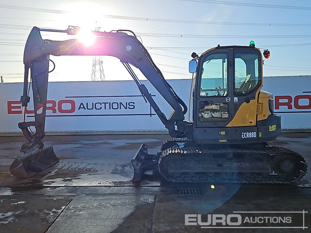 2017 Volvo ECR88D - حفار صغير: صورة 2 2017 Volvo ECR88D - حفار صغير: صورة 2