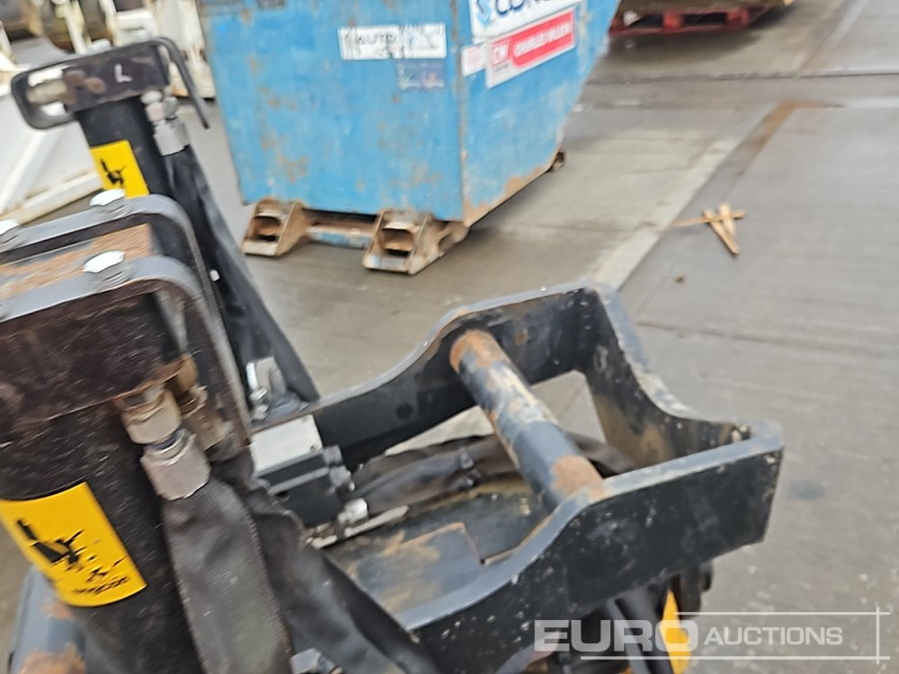 2018 Engcon Hydraulic Tilt Rotator S60 Hitch to suit 12-20 Ton Excavator - قارنة التوصيل السريعة: صورة 1 2018 Engcon Hydraulic Tilt Rotator S60 Hitch to suit 12-20 Ton Excavator - قارنة التوصيل السريعة: صورة 1