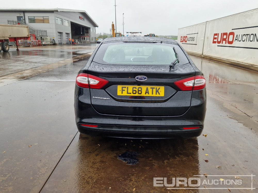 2018 Ford Mondeo Zetec Ed - سيارة: صورة 5 2018 Ford Mondeo Zetec Ed - سيارة: صورة 5