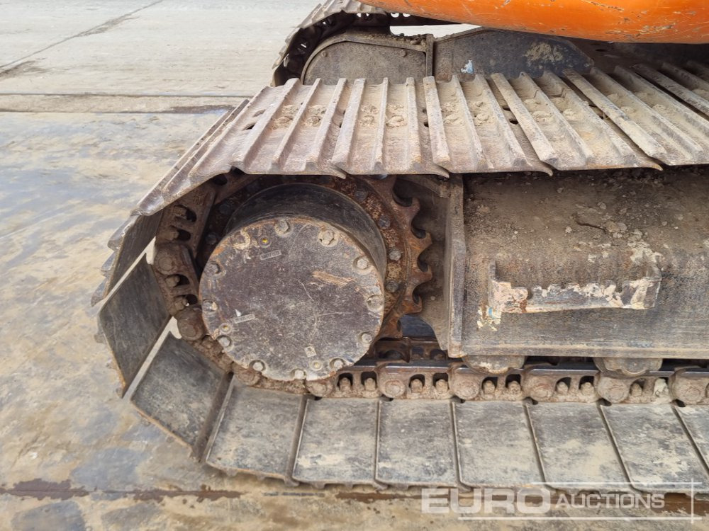 حفار زاحف 2018 Hitachi ZX135US-6: صورة 15