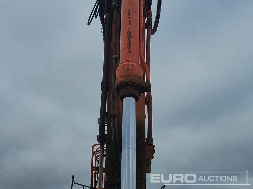 حفار زاحف 2019 Hitachi ZX225USLC-6: صورة 26