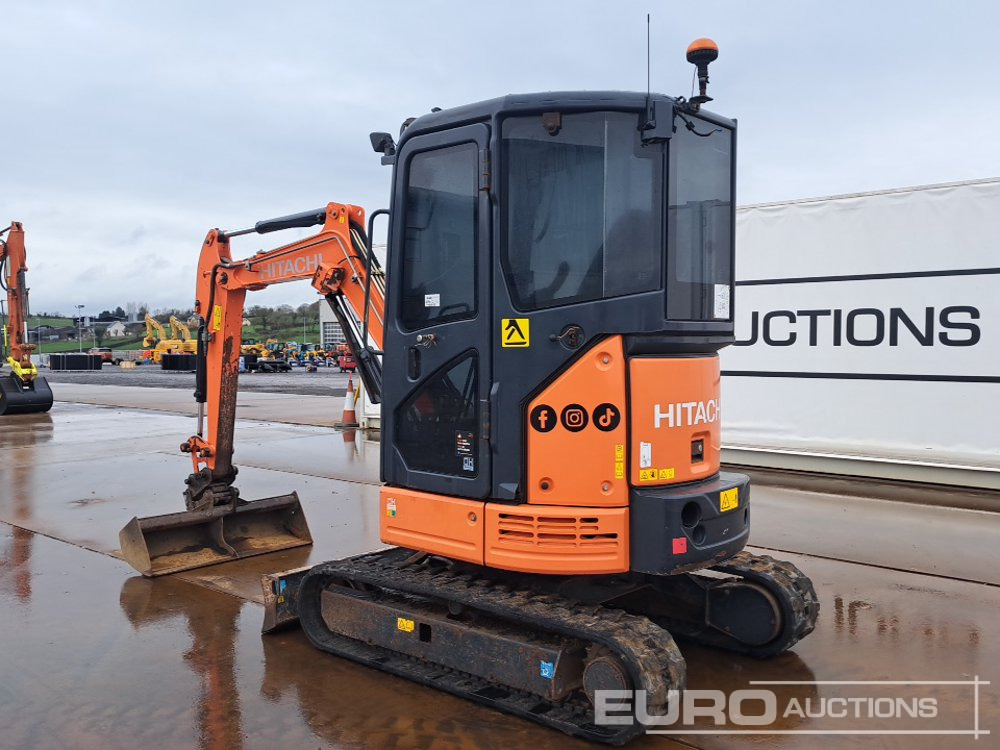 2019 Hitachi ZX26U-5A CR - حفار صغير: صورة 3 2019 Hitachi ZX26U-5A CR - حفار صغير: صورة 3