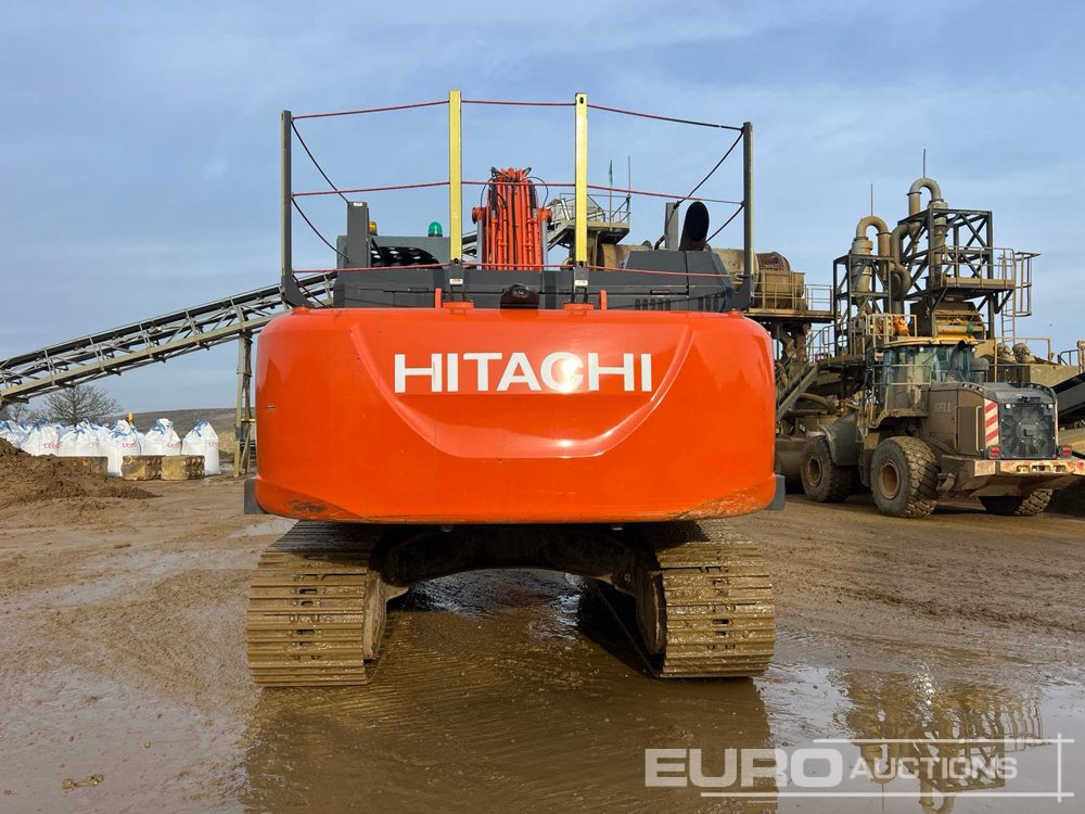 2019 Hitachi ZX350 LCN-6 700mm Pads, CV, QH, Piped, AUX, Demo Cage - حفار زاحف: صورة 4 2019 Hitachi ZX350 LCN-6 700mm Pads, CV, QH, Piped, AUX, Demo Cage - حفار زاحف: صورة 4