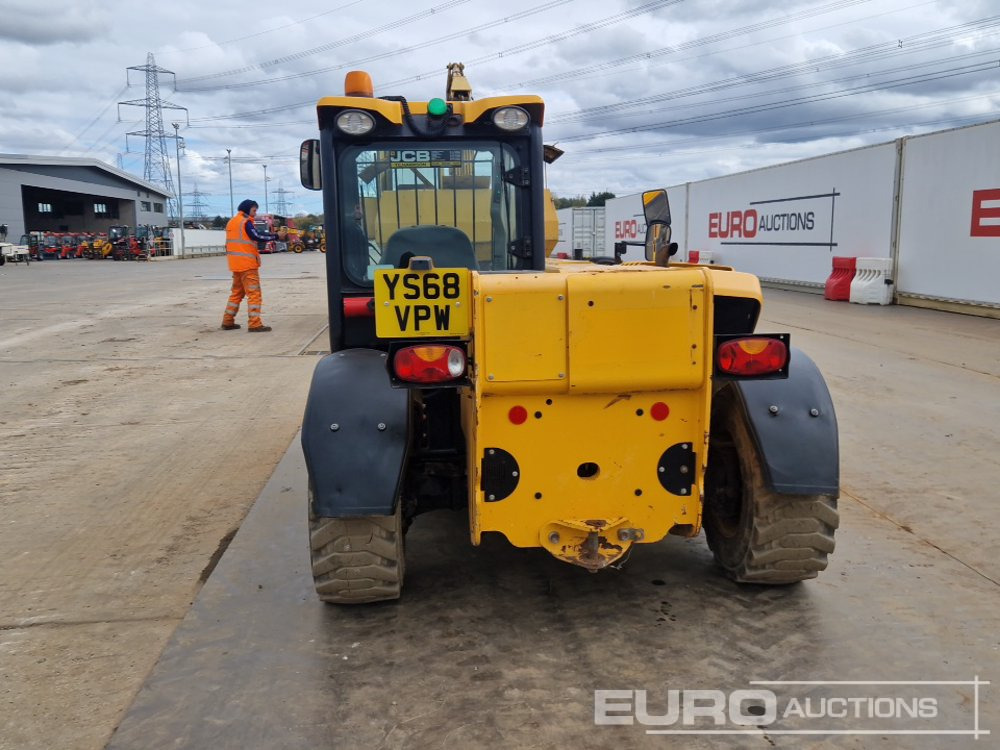 2019 JCB 525-60 Hi Viz - آلة رفع ونقل تلسكوبية: صورة 4 2019 JCB 525-60 Hi Viz - آلة رفع ونقل تلسكوبية: صورة 4
