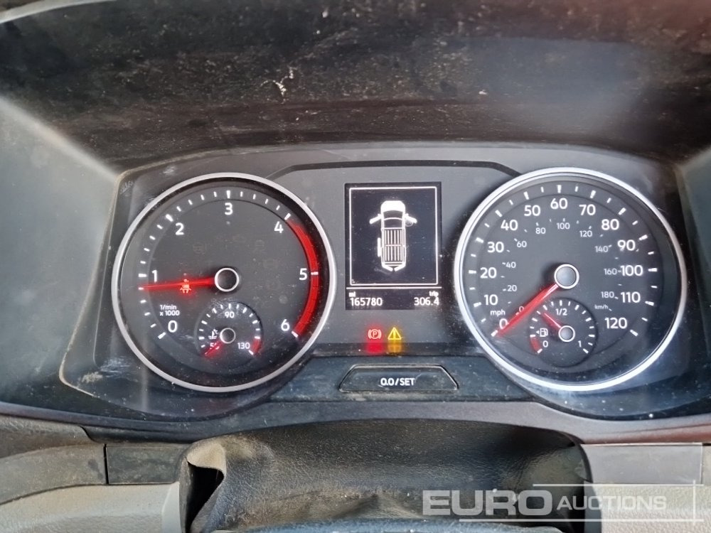 شاحنة توصيل مغلقة 2019 Volkswagen Crafter CR35: صورة 32