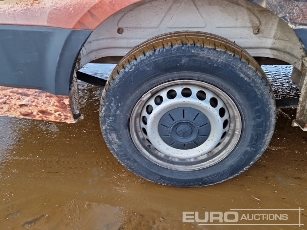 شاحنة توصيل مغلقة 2019 Volkswagen Crafter CR35: صورة 11