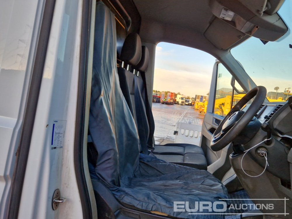 شاحنة توصيل مغلقة 2019 Volkswagen Crafter CR35: صورة 25