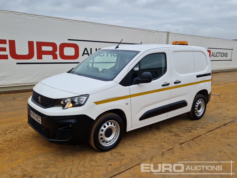 2020 Peugeot Partner - فان المدمجة: صورة 1 2020 Peugeot Partner - فان المدمجة: صورة 1