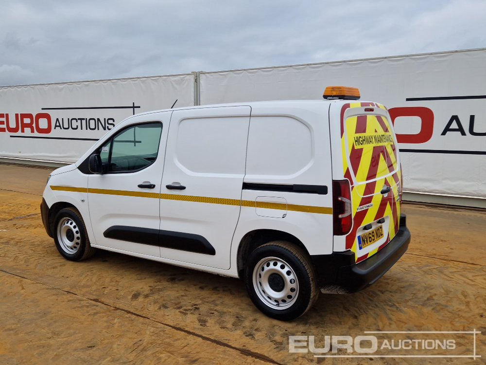 2020 Peugeot Partner - فان المدمجة: صورة 3 2020 Peugeot Partner - فان المدمجة: صورة 3