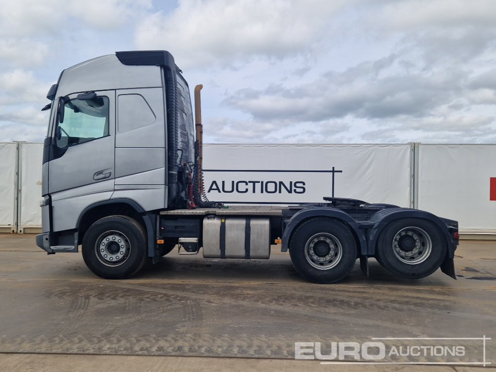 2020 Volvo FH540 - مقطورة السحب: صورة 2 2020 Volvo FH540 - مقطورة السحب: صورة 2