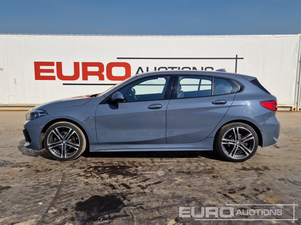 2021 BMW 118I M SPORT - سيارة: صورة 2 2021 BMW 118I M SPORT - سيارة: صورة 2