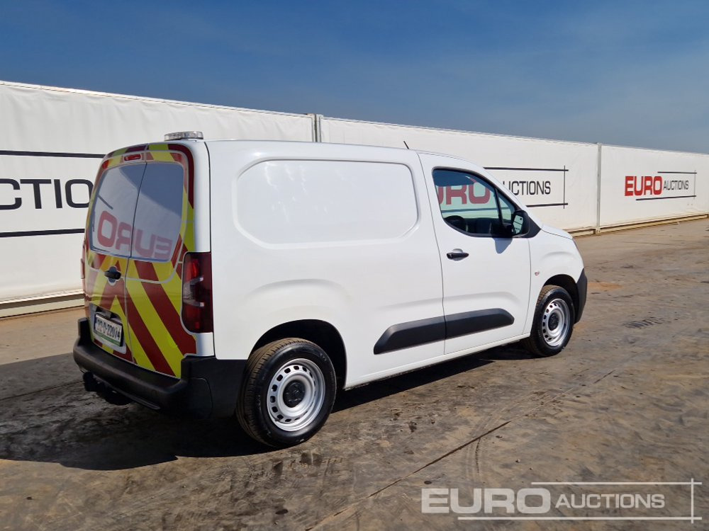 2021 Citreon Berlingo - شاحنة توصيل مغلقة: صورة 5 2021 Citreon Berlingo - شاحنة توصيل مغلقة: صورة 5
