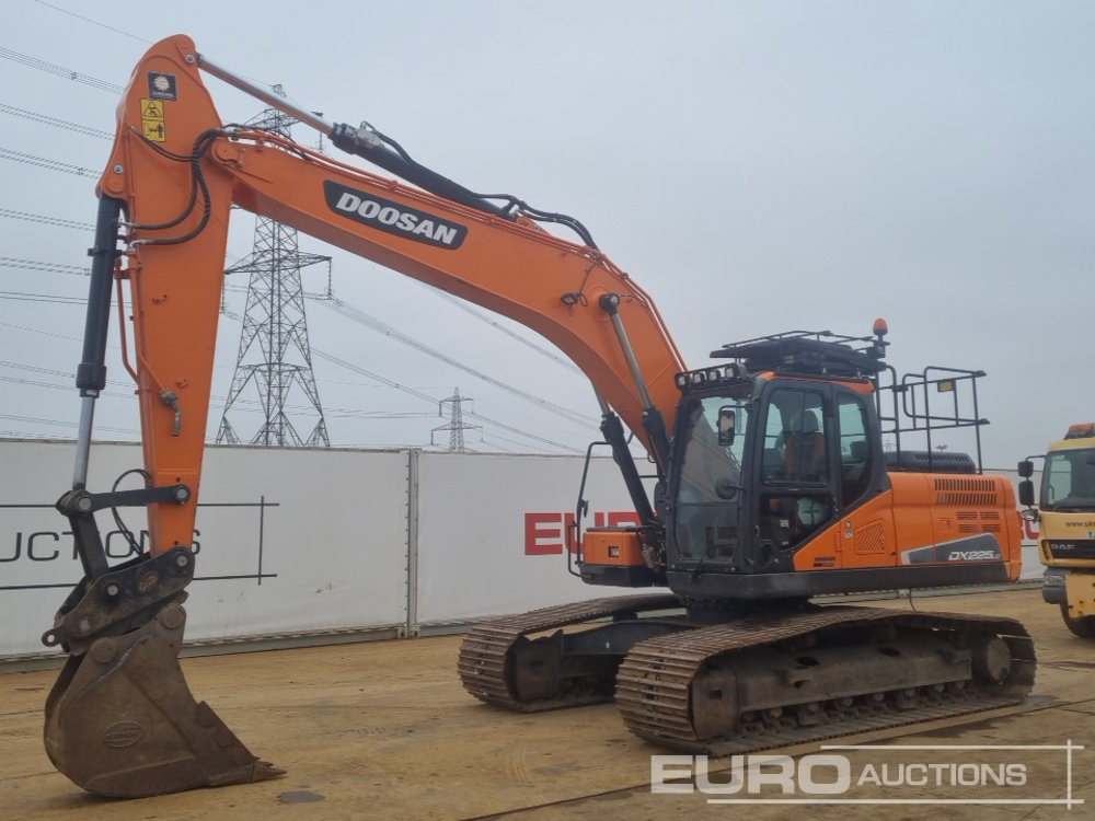 2021 Doosan DX225LC-5 - حفار زاحف: صورة 1 2021 Doosan DX225LC-5 - حفار زاحف: صورة 1