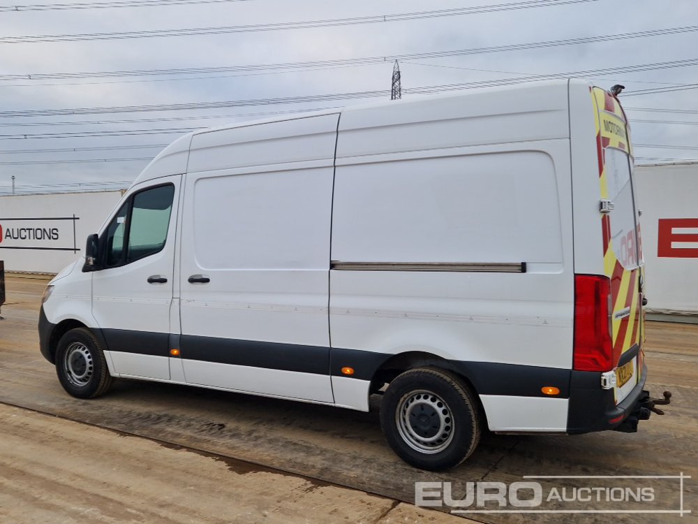 2021 Mercedes Sprinter - شاحنة توصيل مغلقة: صورة 3 2021 Mercedes Sprinter - شاحنة توصيل مغلقة: صورة 3