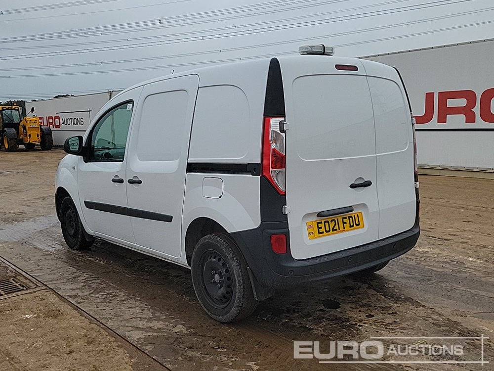 2021 Nissan NV250 - شاحنة توصيل مغلقة: صورة 3 2021 Nissan NV250 - شاحنة توصيل مغلقة: صورة 3