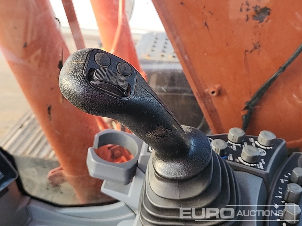 حفار زاحف 2022 Hitachi ZX130LCN-7: صورة 40 حفار زاحف 2022 Hitachi ZX130LCN-7: صورة 40