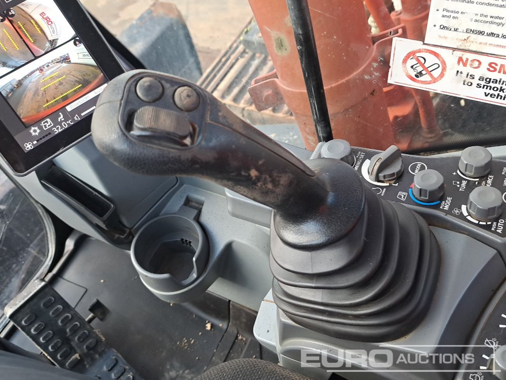 2022 Hitachi ZX135USBL-7 - حفار زاحف: صورة 4 2022 Hitachi ZX135USBL-7 - حفار زاحف: صورة 4