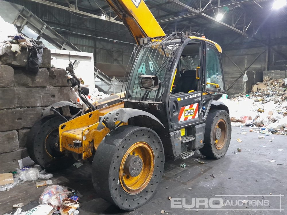 2022 JCB 560-80 Wastemaster - آلة رفع ونقل تلسكوبية: صورة 1 2022 JCB 560-80 Wastemaster - آلة رفع ونقل تلسكوبية: صورة 1