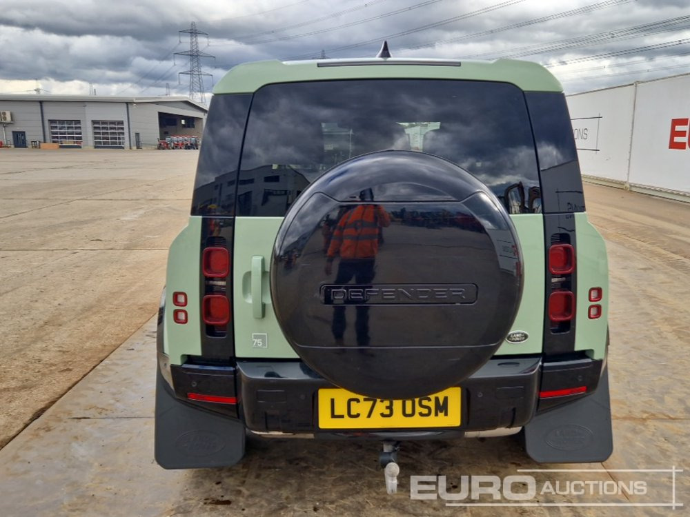 2023 Land Rover Defender 90 - سيارة دفع رباعي: صورة 4 2023 Land Rover Defender 90 - سيارة دفع رباعي: صورة 4