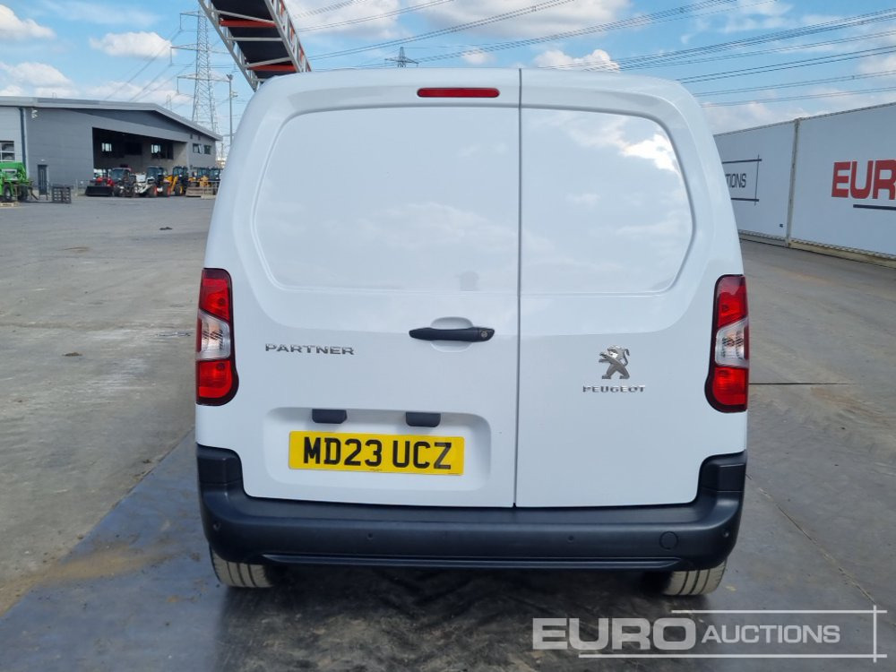 2023 Peugeot Partner - شاحنة توصيل مغلقة: صورة 4 2023 Peugeot Partner - شاحنة توصيل مغلقة: صورة 4