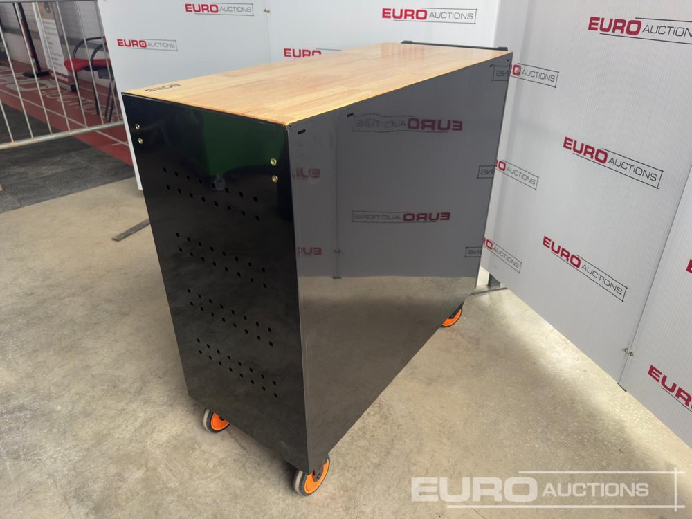 2025 Boss Wheeled Tool Trolley, 523pcs Tool Kit, Worktop (Black) - معدات الورشة: صورة 5 2025 Boss Wheeled Tool Trolley, 523pcs Tool Kit, Worktop (Black) - معدات الورشة: صورة 5