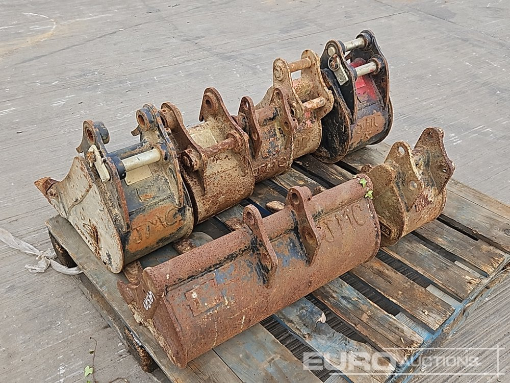 24", 12", 12", 10", 10", 10", 8" Digging Bucket 25-30mm Pin to suit Mini Excavator - بكت: صورة 3 24", 12", 12", 10", 10", 10", 8" Digging Bucket 25-30mm Pin to suit Mini Excavator - بكت: صورة 3